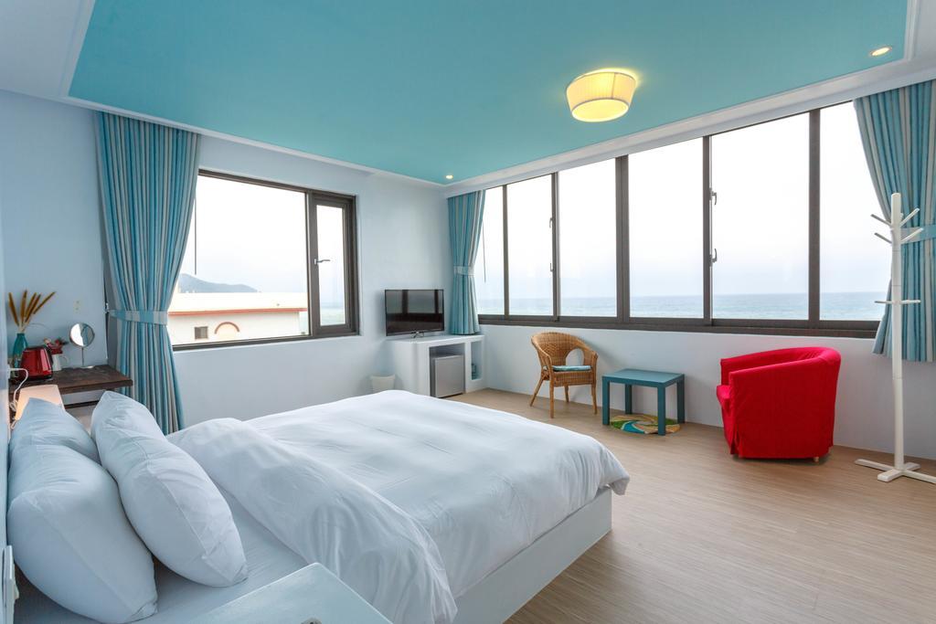 Sea Shore Hotel Manzhou Εξωτερικό φωτογραφία